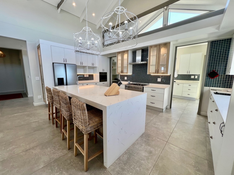 5 Bedroom Property for Sale in Pinnacle Point Golf Estate Western Cape